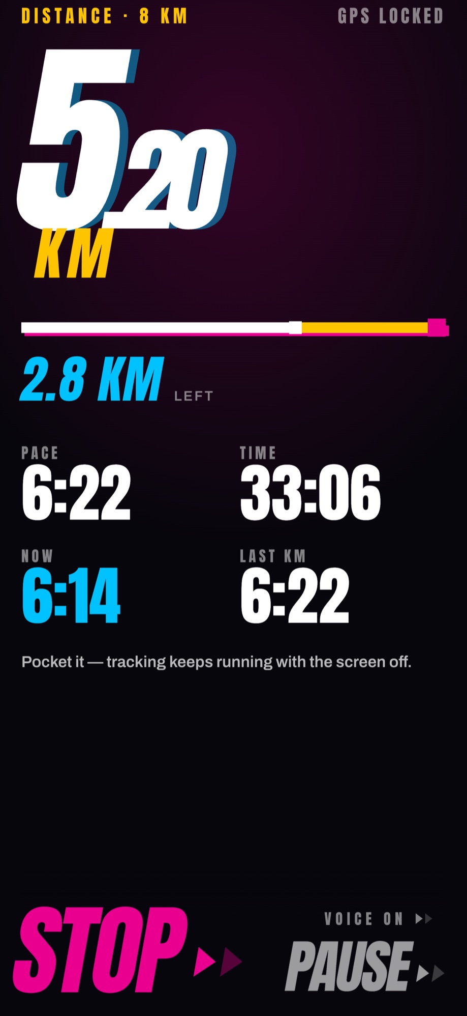 Stray's live screen: 5.20 kilometres into an 8 kilometre target with 2.8 to go, pace 6:22, elapsed 33:06, with stop and pause controls.